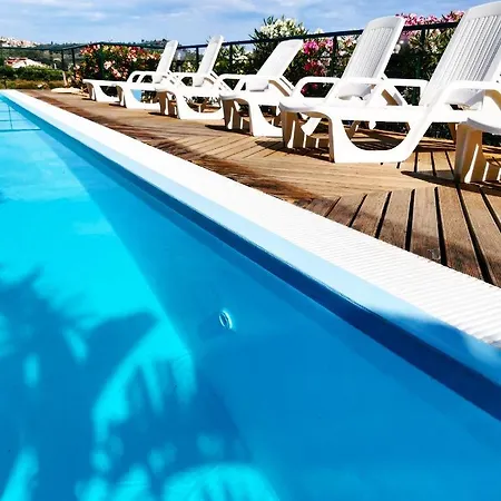 Anita Aparthotel 4*