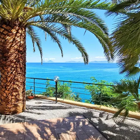 Aparthotel Villa Anita Apartments 4*