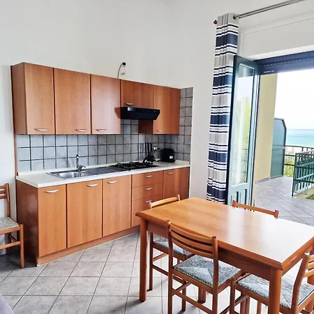 Anita Aparthotel 4*