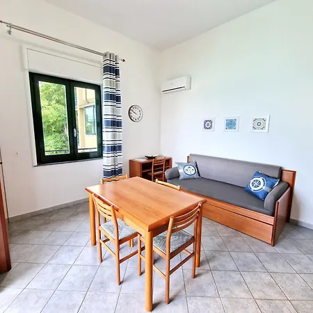 Anita Aparthotel 4*