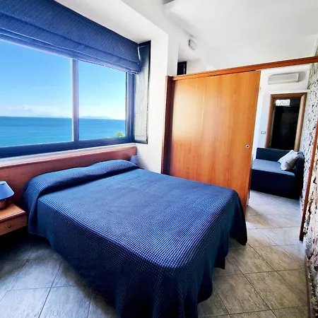 Anita Aparthotel