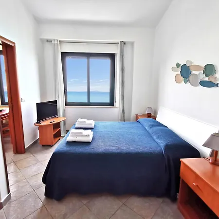 Anita Aparthotel 4*