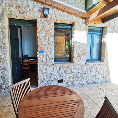 Villa Anita Apartments 4*