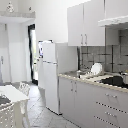 Anita Aparthotel 4*