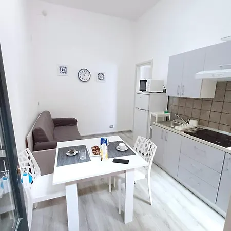 Villa Anita Apartments Aparthotel Capo d'Orlando