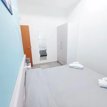 Aparthotel Villa Anita Apartments 4*