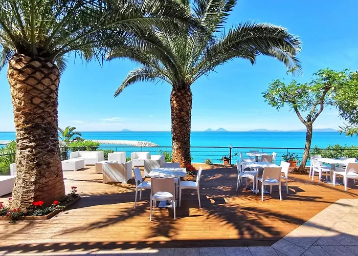 Anita Aparthotel 4*